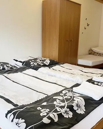 Janka Apartman Vitanova